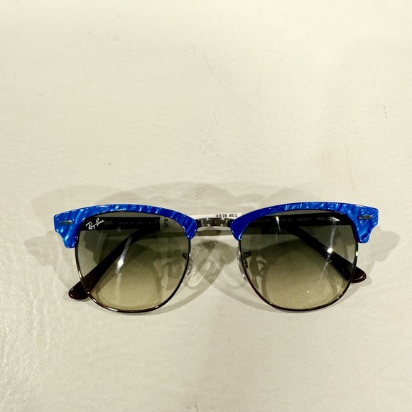 STUNNING Ray-Ban RB 3016 CLUBMASTER Blue Frame Grey Gradient Lenses UNISEX - Picture 15 of 16